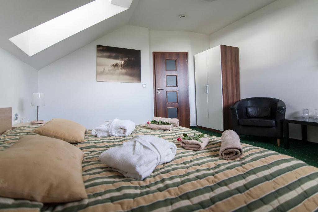 Hotel Krusnohorsky Dvur Cínovec Kamer foto